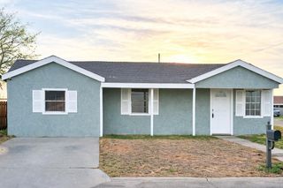 511 NW 4th St, Andrews, TX 79714