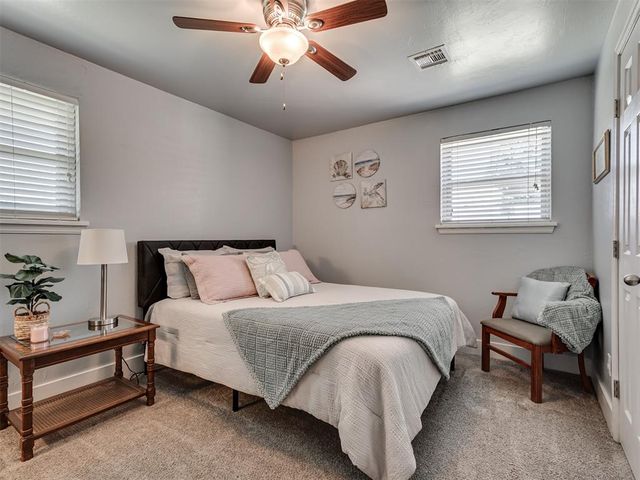 601 SW 9th Street, Moore, OK 73160