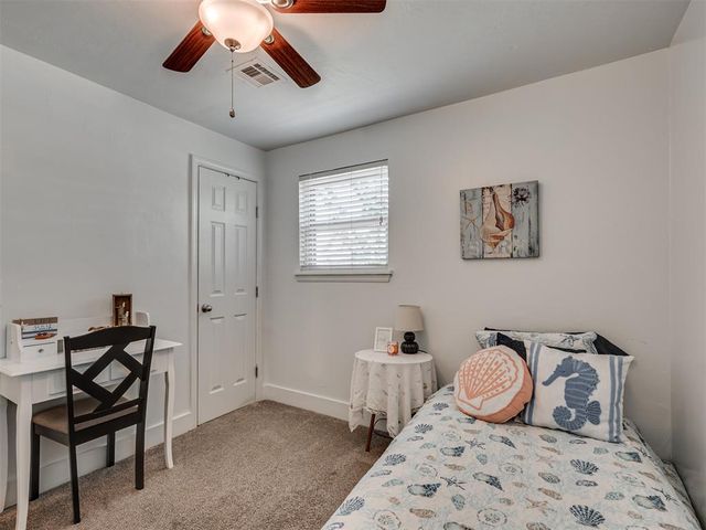601 SW 9th Street, Moore, OK 73160