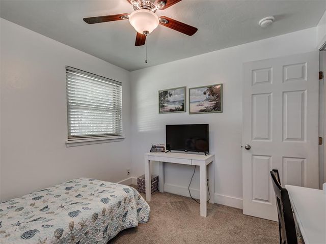 601 SW 9th Street, Moore, OK 73160