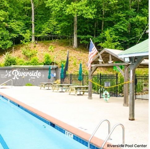 209 Pinecrest Court, Ellijay, GA 30540