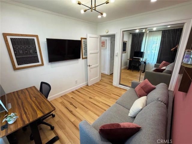 5438 E Walkerton St., Long Beach, CA 90808