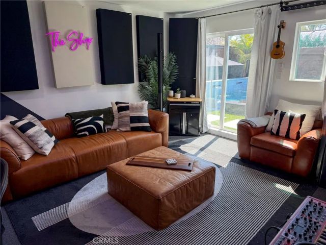 5438 E Walkerton St., Long Beach, CA 90808