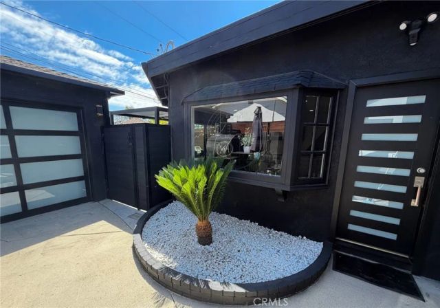 5438 E Walkerton St., Long Beach, CA 90808