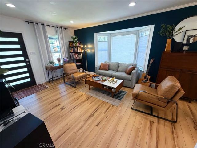 5438 E Walkerton St., Long Beach, CA 90808