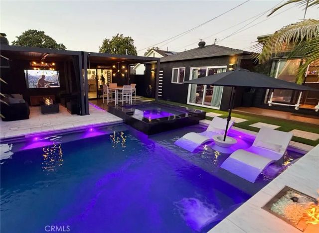 5438 E Walkerton St., Long Beach, CA 90808