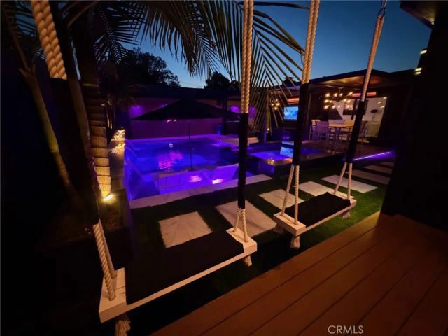 5438 E Walkerton St., Long Beach, CA 90808