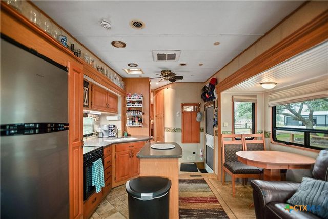 1236 Riverside Drive, Palacios, TX 77465