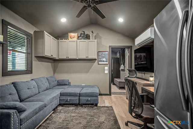 1236 Riverside Drive, Palacios, TX 77465