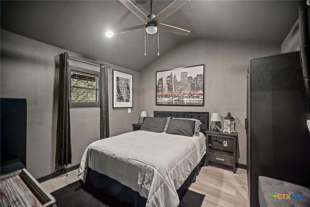 1236 Riverside Drive, Palacios, TX 77465