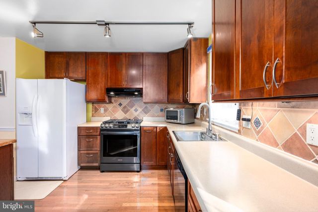 39 SUNNYVALE CT, Cockeysville, MD 21030