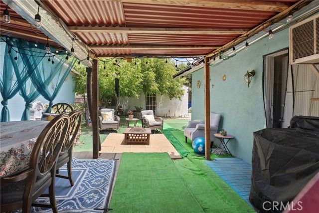 12323 Edgebrook Avenue, Lynwood, CA 90262