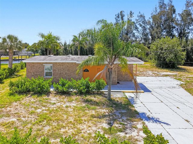 891 PALMETTO DRIVE NE, Port Charlotte, FL 33952
