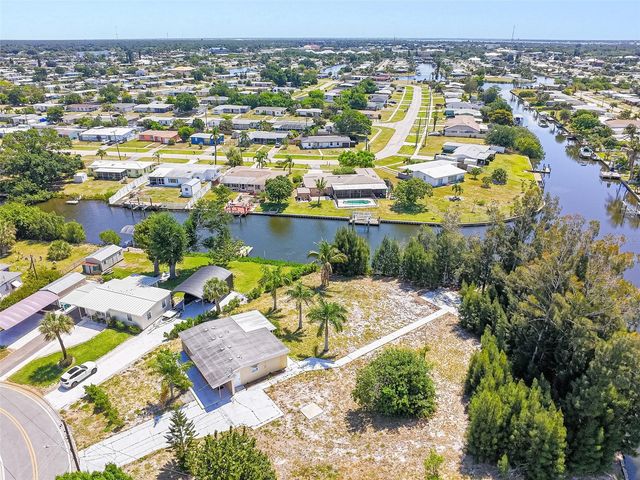 891 PALMETTO DRIVE NE, Port Charlotte, FL 33952