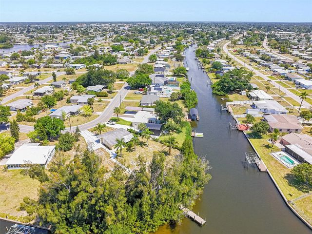891 PALMETTO DRIVE NE, Port Charlotte, FL 33952