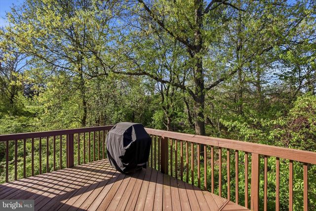 325 GREEN VIEW CT, Plymouth Meeting, PA 19462