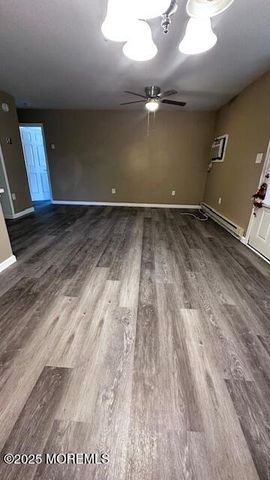 118 Amberly Drive J, Manalapan, NJ 07726