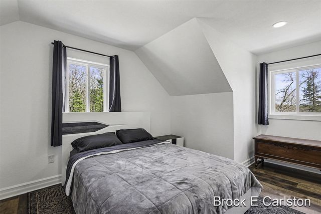 3233 Becker Road, Muskegon, MI 49445