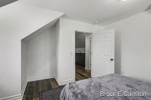 3233 Becker Road, Muskegon, MI 49445