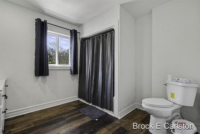 3233 Becker Road, Muskegon, MI 49445