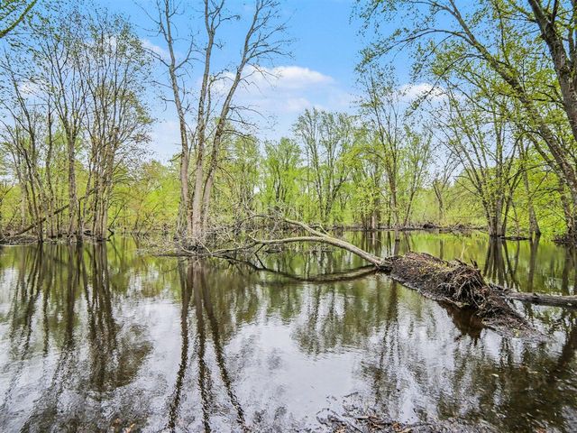 3233 Becker Road, Muskegon, MI 49445
