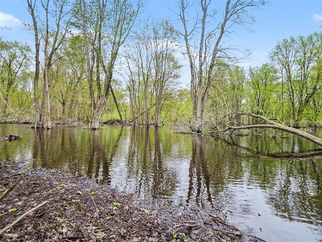 3233 Becker Road, Muskegon, MI 49445