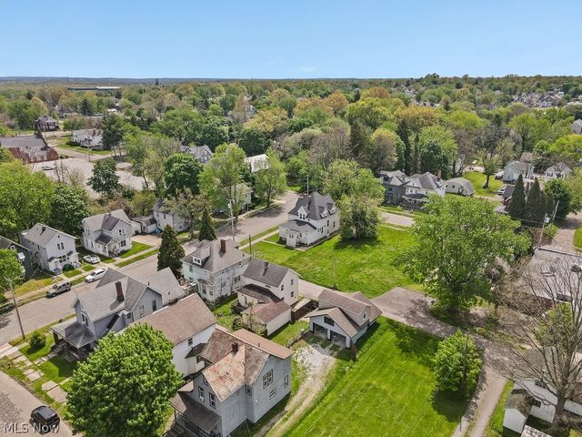 421 S Park Avenue, Alliance, OH 44601