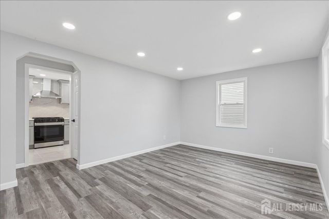 92 William Street, Carteret, NJ 07008