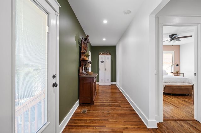 4620 Saint Elmo Avenue, Chattanooga, TN 37409