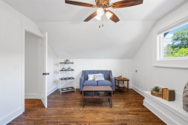 4620 Saint Elmo Avenue, Chattanooga, TN 37409