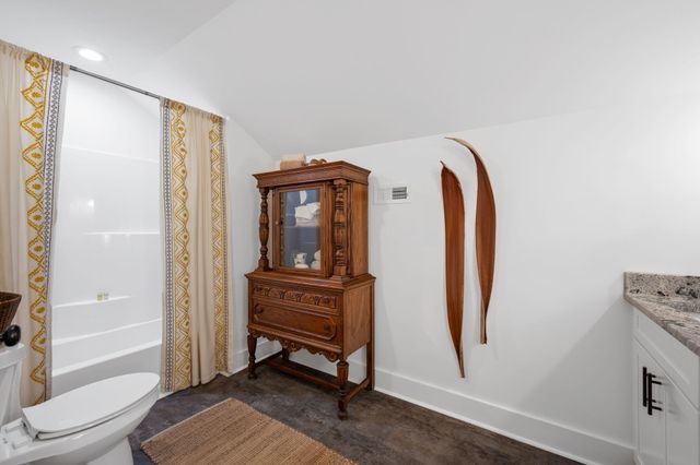 4620 Saint Elmo Avenue, Chattanooga, TN 37409