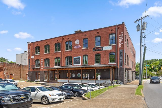 4620 Saint Elmo Avenue, Chattanooga, TN 37409