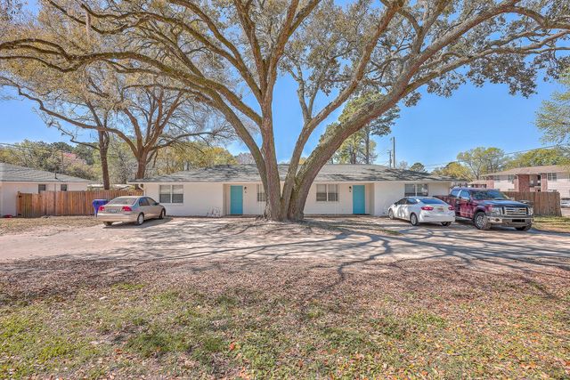 4345 Leslie Street, North Charleston, SC 29418