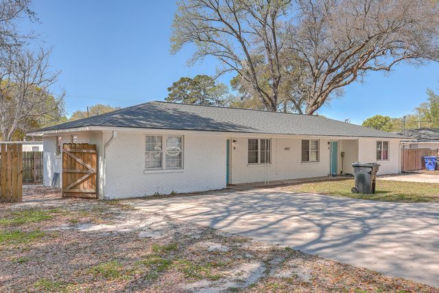 4345 Leslie Street, North Charleston, SC 29418
