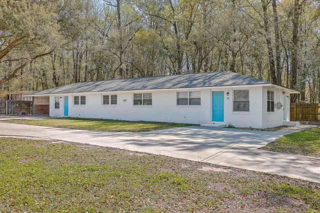 4345 Leslie Street, North Charleston, SC 29418