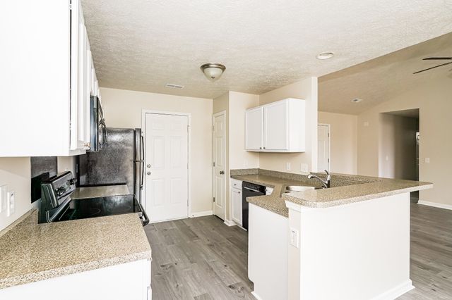 1933 Grants Pass, Madison, TN 37115