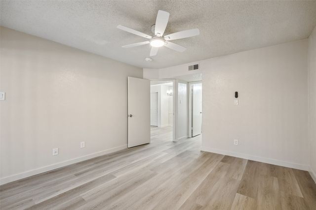11480 Audelia Road 136, Dallas, TX 75243