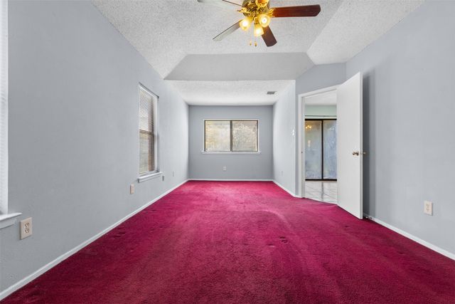 206 Southerland Avenue, Mesquite, TX 75150