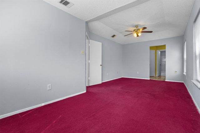 206 Southerland Avenue, Mesquite, TX 75150