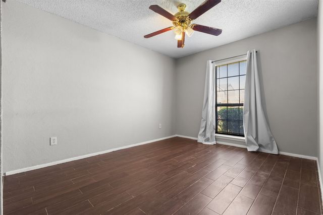 206 Southerland Avenue, Mesquite, TX 75150