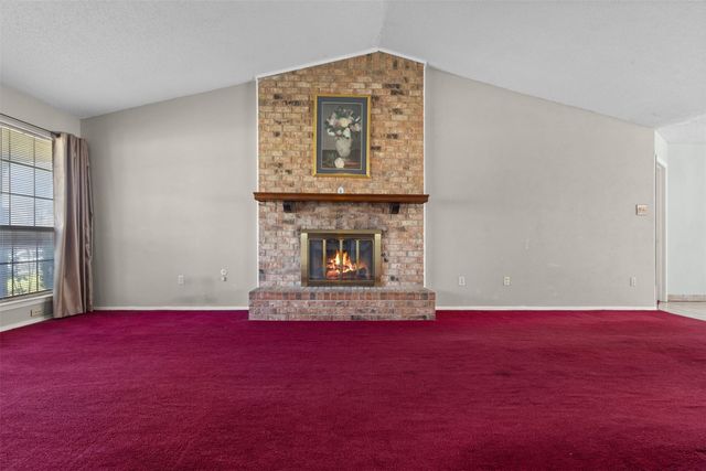 206 Southerland Avenue, Mesquite, TX 75150