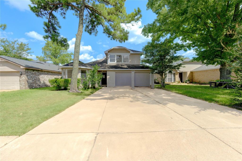 10534 Walnut Glen Drive, Houston, TX 77064