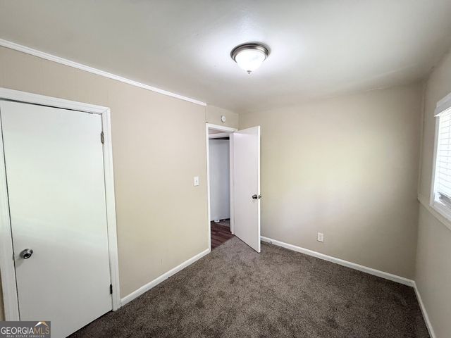939 N Eugenia Place NW, Atlanta, GA 30318