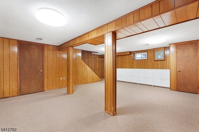 91 Devonshire Ct, Hillsborough Twp., NJ 08844