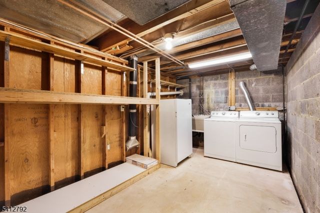 91 Devonshire Ct, Hillsborough Twp., NJ 08844