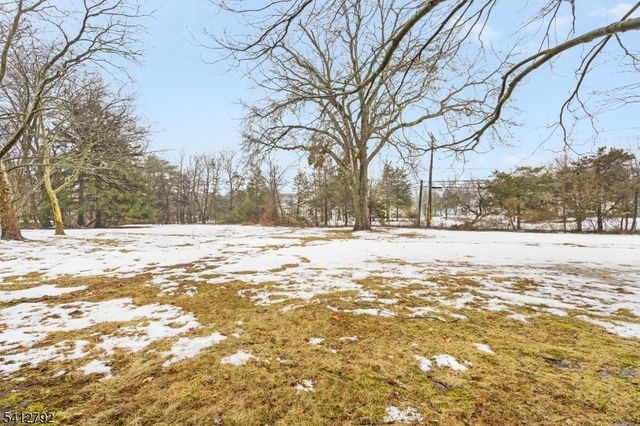 91 Devonshire Ct, Hillsborough Twp., NJ 08844