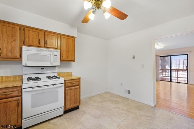 91 Devonshire Ct, Hillsborough Twp., NJ 08844