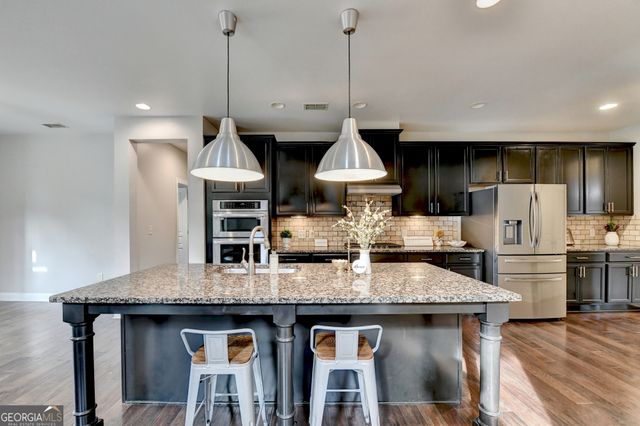 2540 Maple Ridge Lane, Cumming, GA 30041