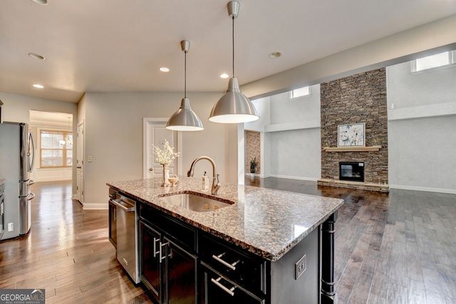 2540 Maple Ridge Lane, Cumming, GA 30041