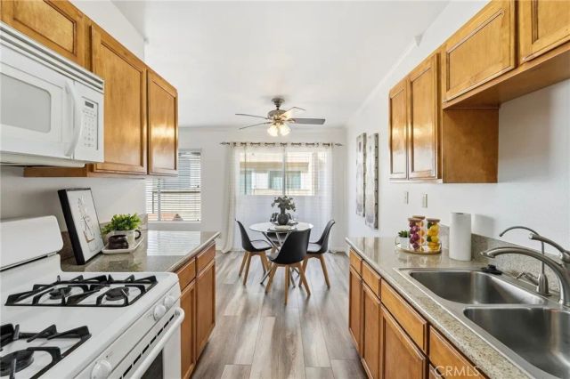 9900 Jordan Ave 62, Chatsworth, CA 91311